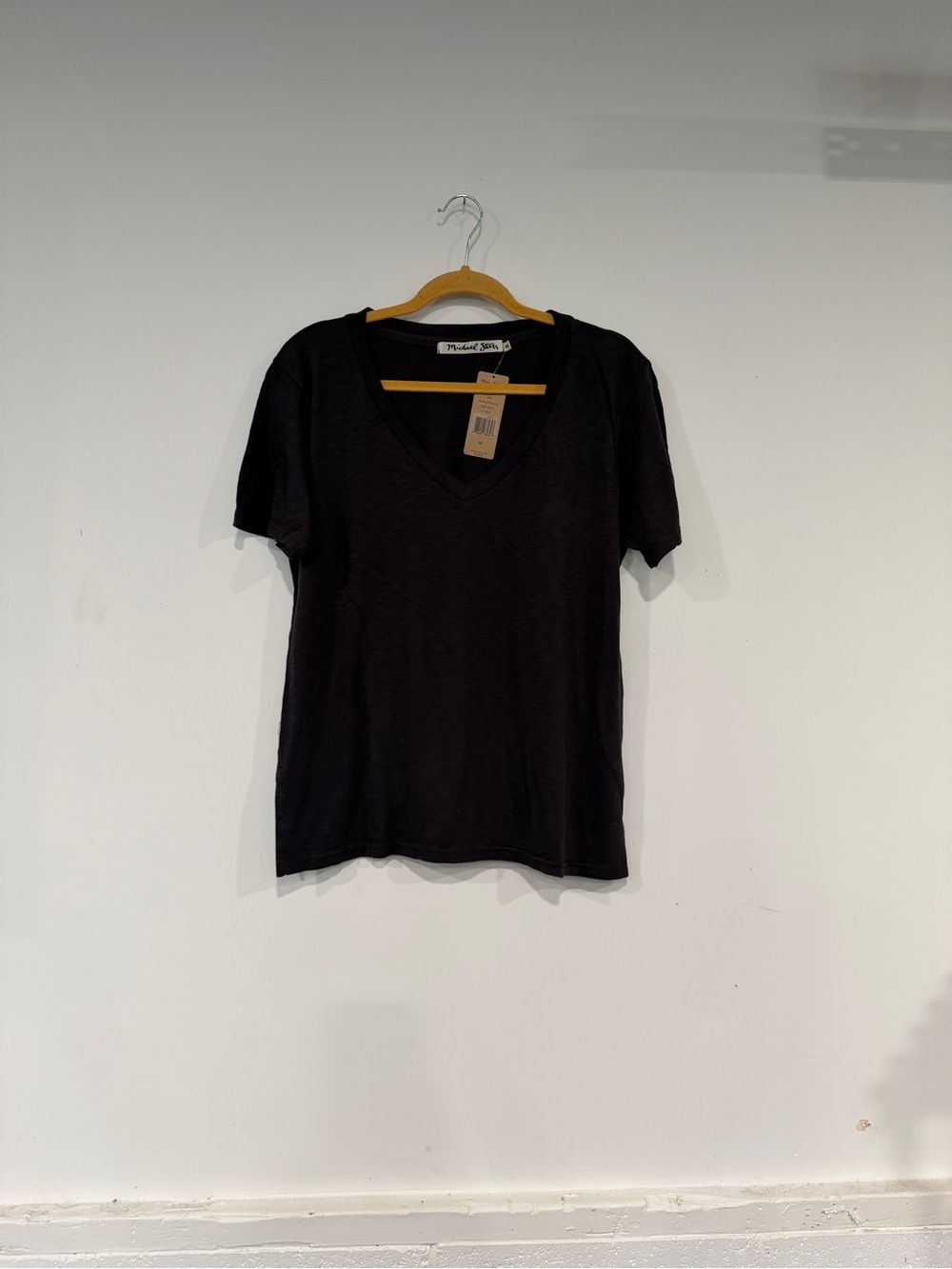 Michael Stars Oxide V-Neck Short Sleeve Supima Cotton Slub Tee